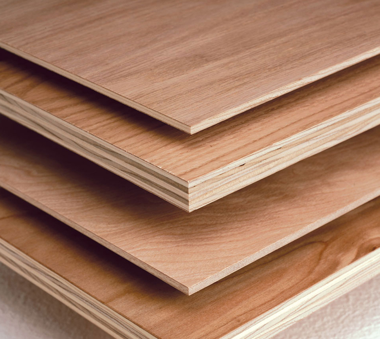 Hardwood plywood