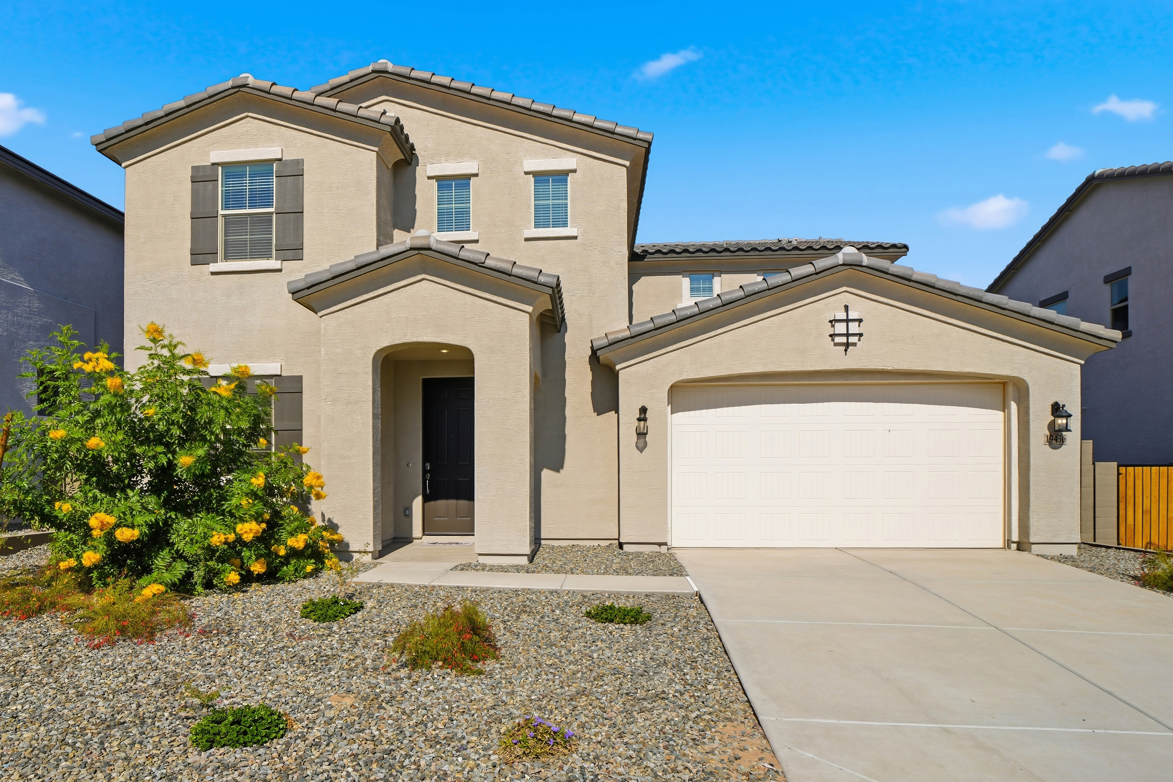 Card image for Hartwell