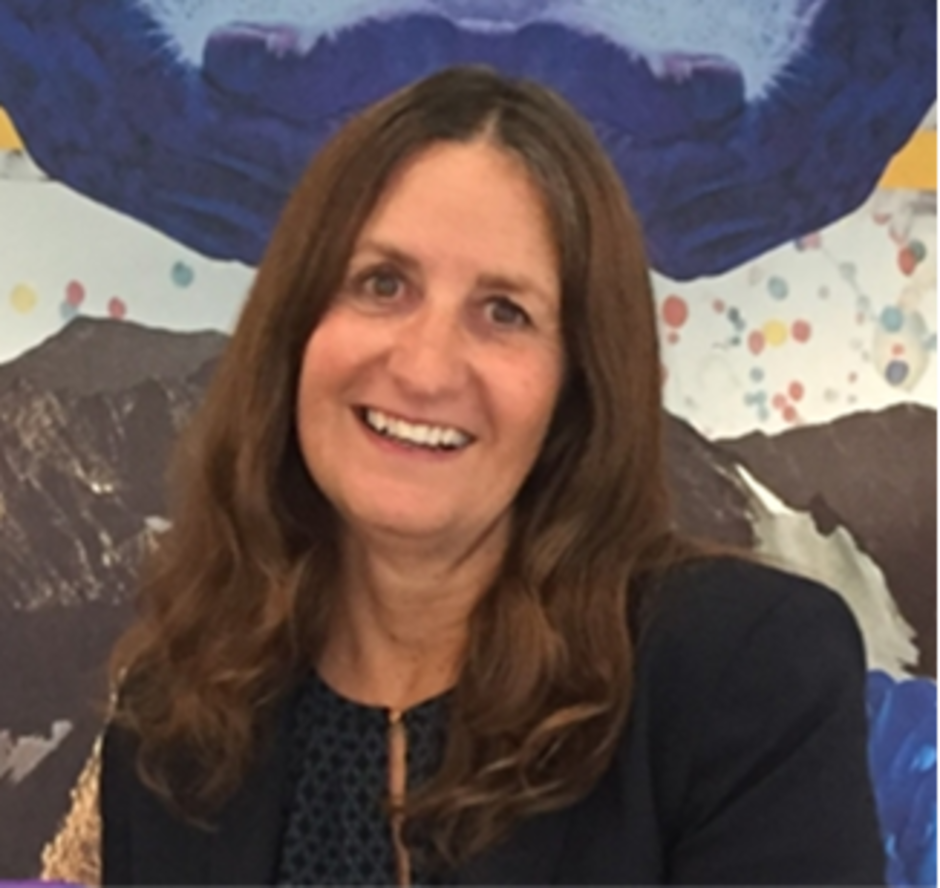 Headshot of Gaynor Smith