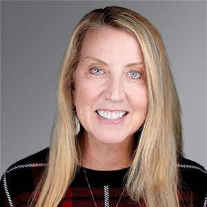 Nicole Lloyd headshot