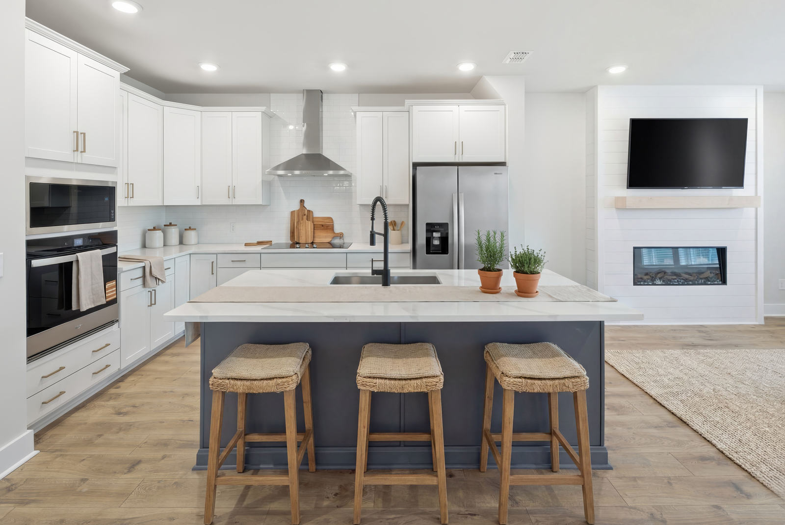 Maxwell Kitchen