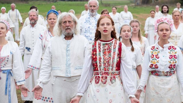Midsommar movie still.jpg