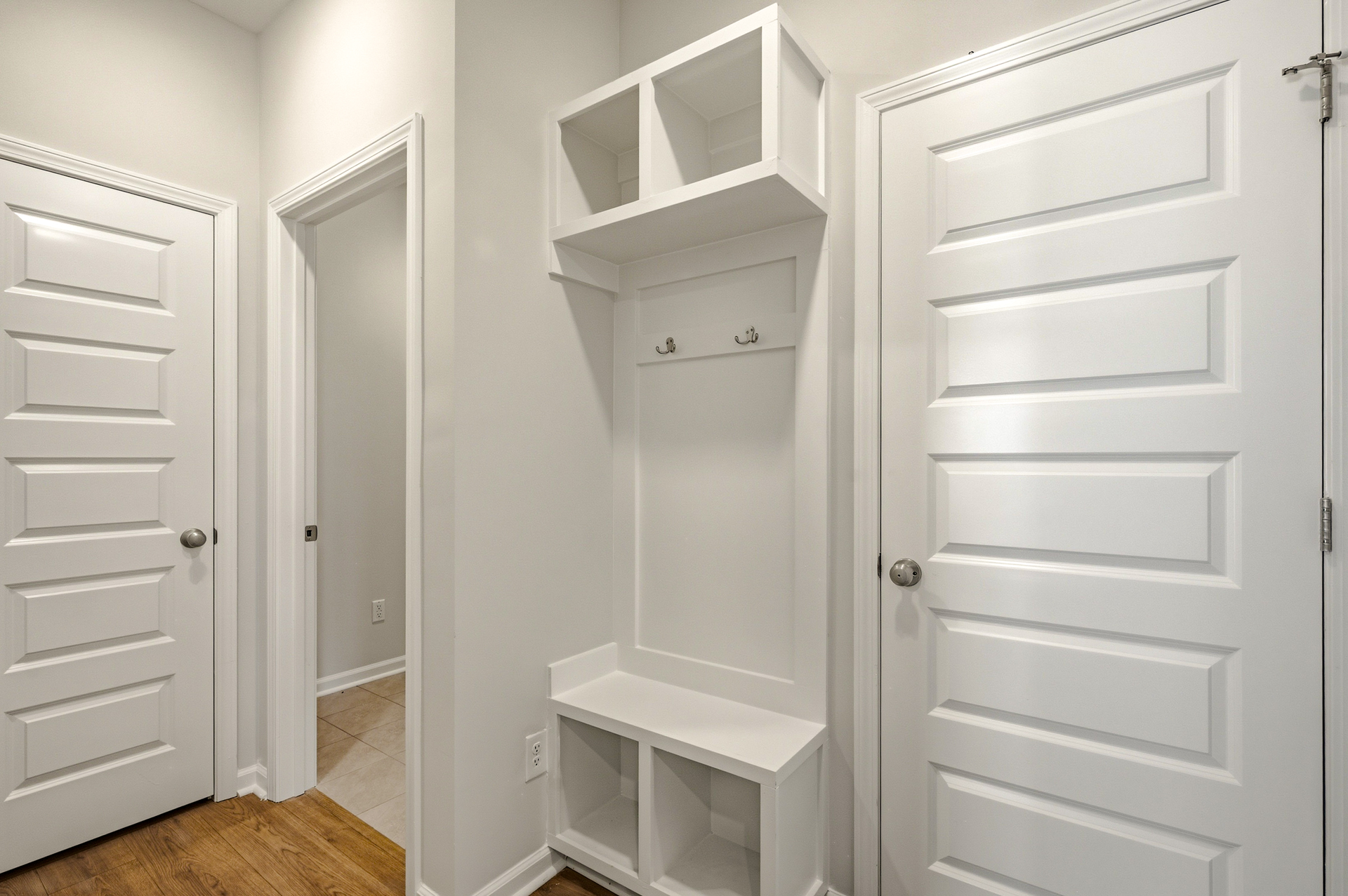 Mudroom Valet.jpg
