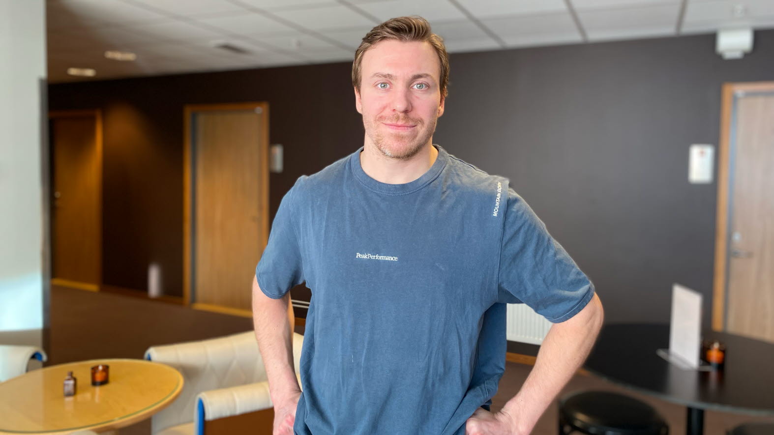 Pär Lindholm, hockeyspelare.