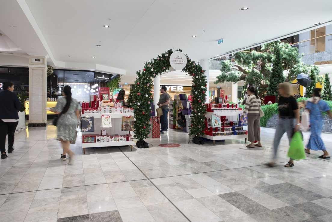 Hallmark Christmas pop up at Eastland Shopping Centre