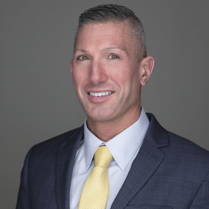 Sean Powell headshot