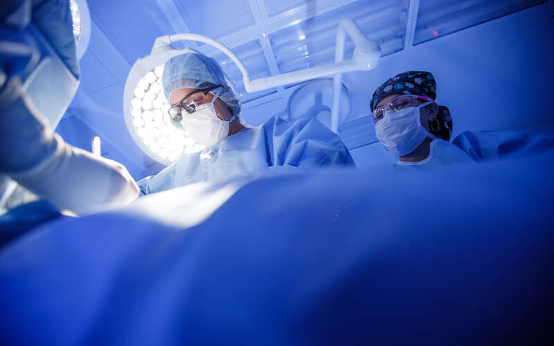 Moffitt surgeon in operating room