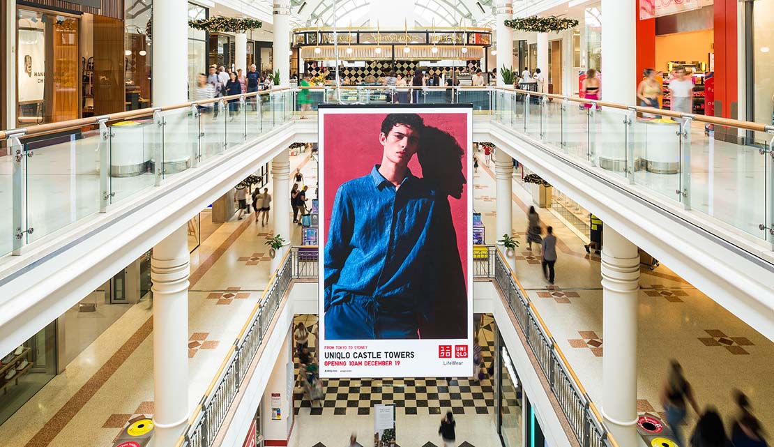 Uniqlo portrait advertising