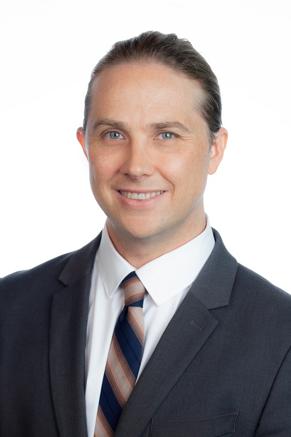 Dustin King, Trainer III photo