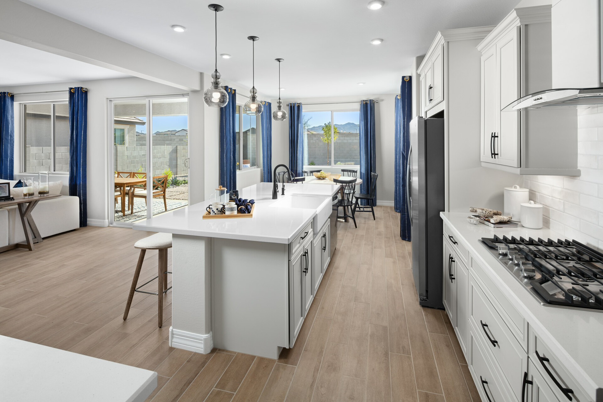 a3f6a533-6e0f-4267-8121-c4bd014f1456