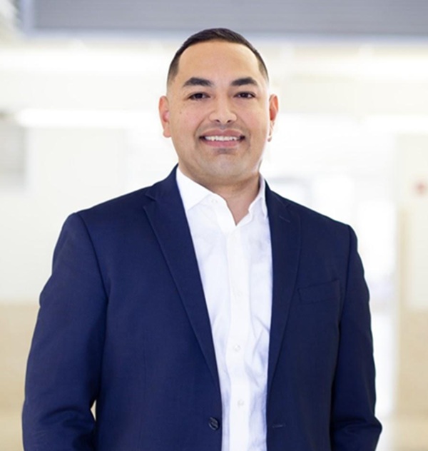 Edward Ramos