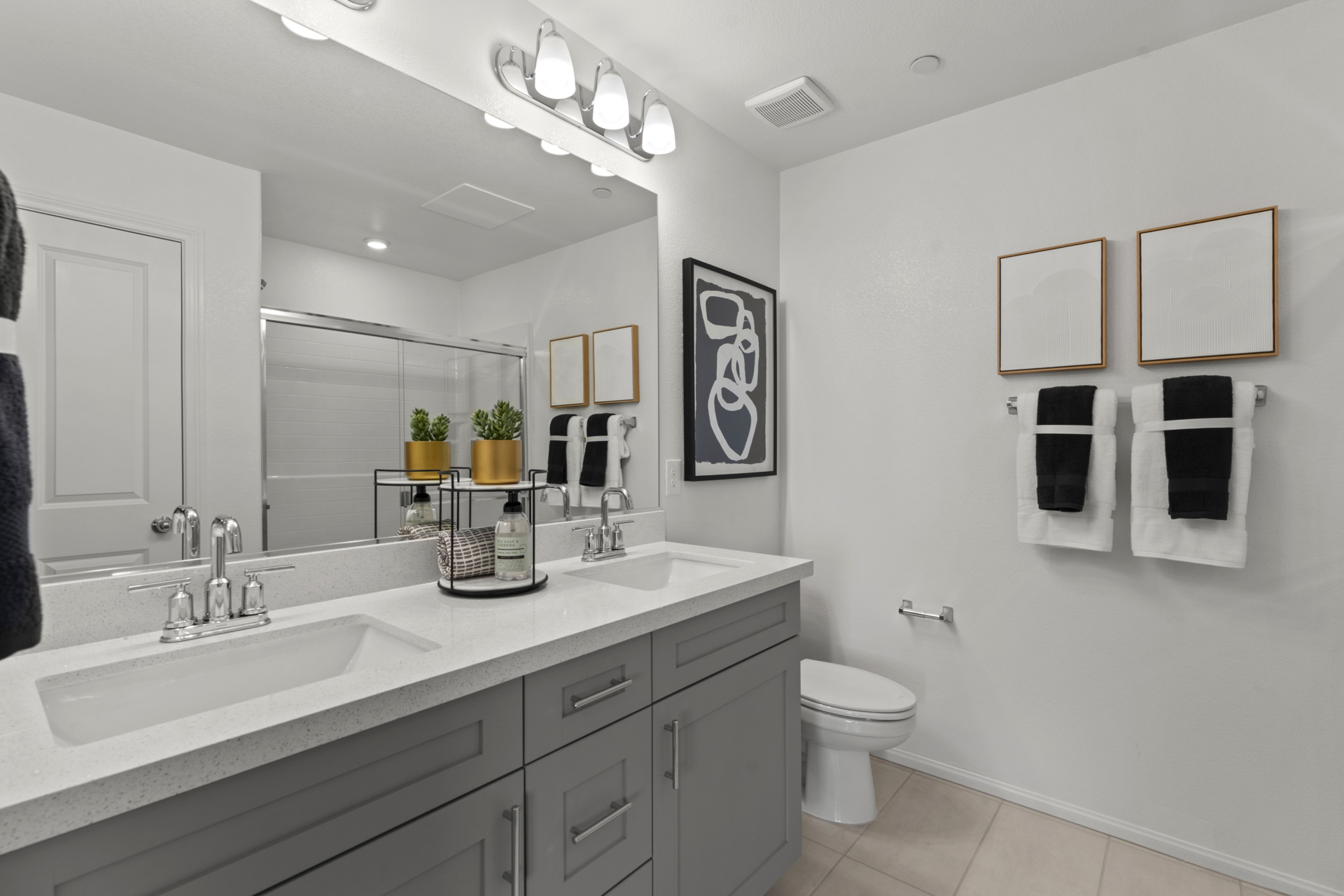 afa9fb9e-a48a-4f2c-a4c5-21b9e52ee0f9