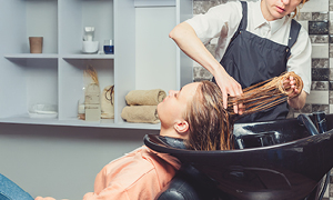 Lahko se zgodi: huda alergijska reakcija pri frizerju