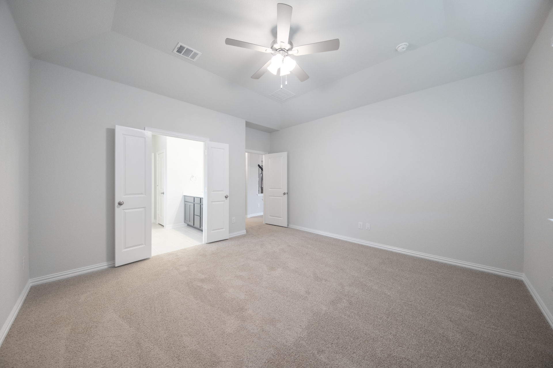 b0117479-bbfd-4ba5-88c4-0829538cf0e9