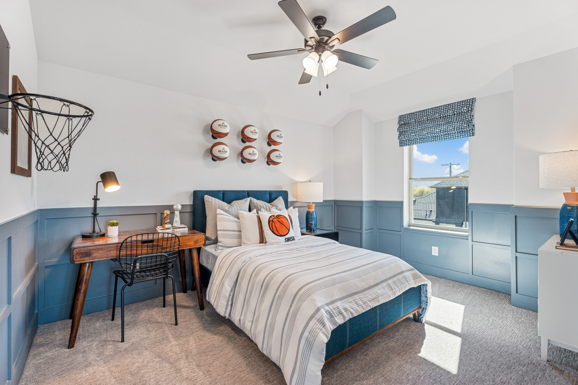 b4348c5f-a096-4167-8573-32d1a9e4e8db