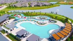 Community Pool & Lazy River 