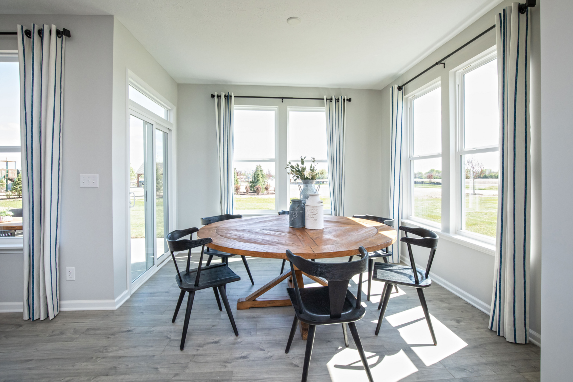 bc75855e-9ea9-4237-ac2b-ab762eb79e17