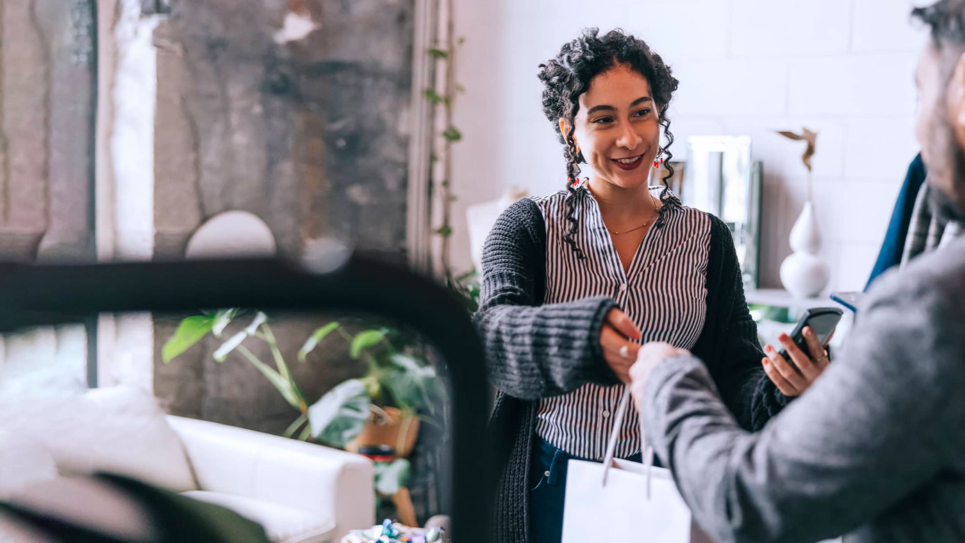 card-omnichannel-retail-trends-2023.jpg