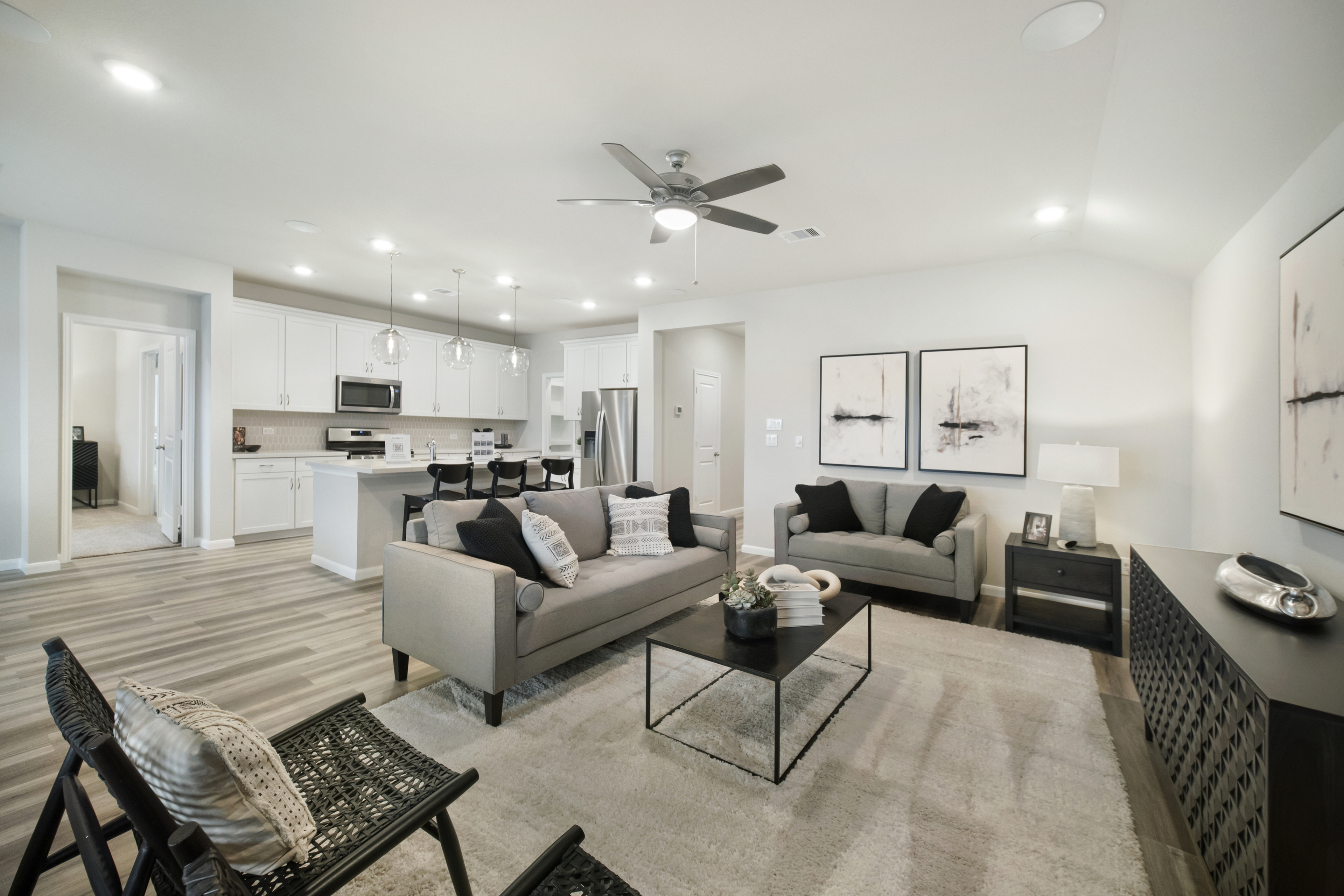 cd8811a8-070d-4edf-bbeb-2c5c35ee52d0