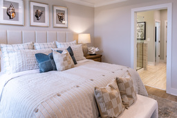 Newport Primary Suite