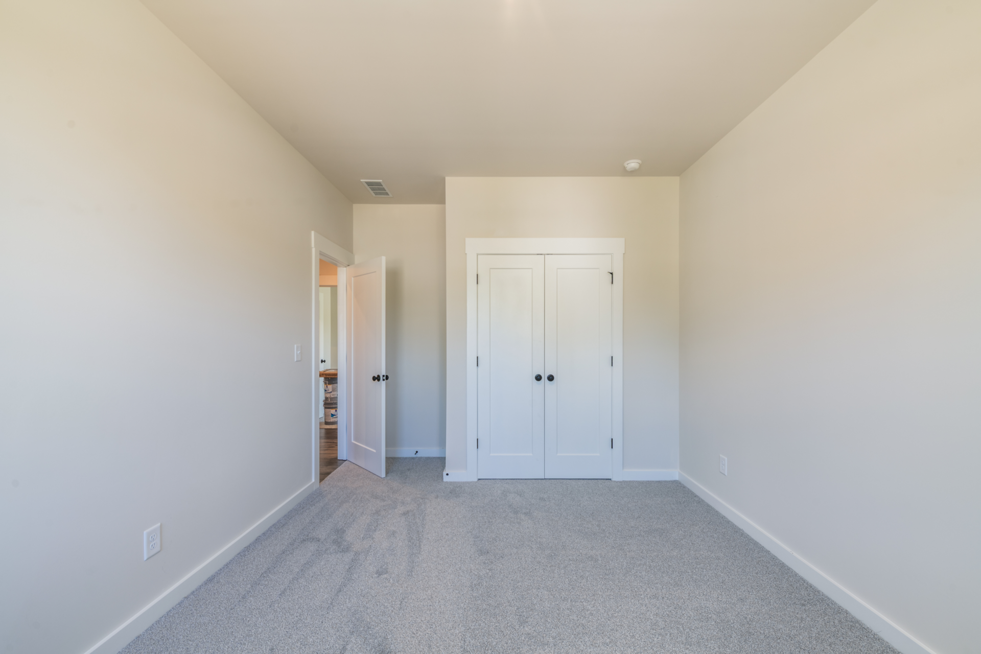 d3f718e0-9231-43a1-b2e8-c37ddb79e6c0