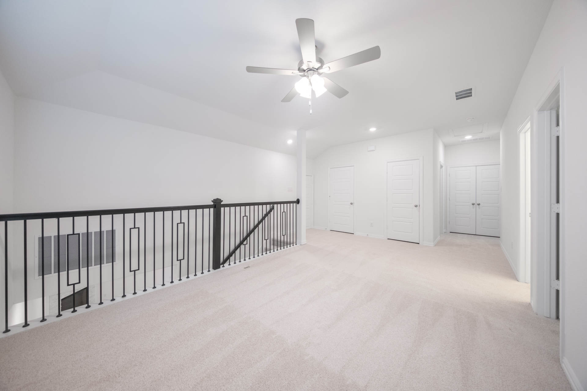 d576ec84-e6d1-4106-8add-825e904a68c9