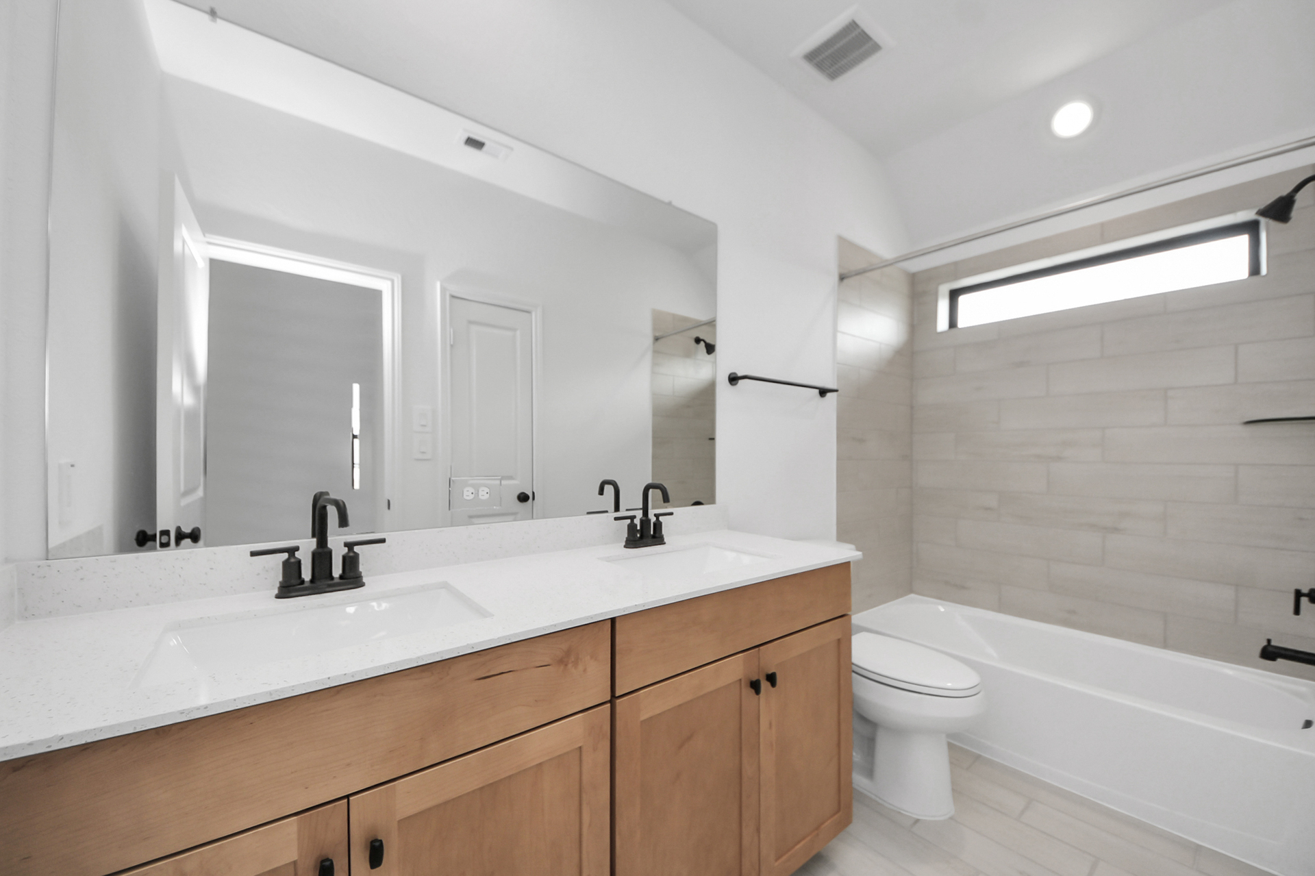 d96f2705-fb7b-48f7-a860-7e216e28c4d8