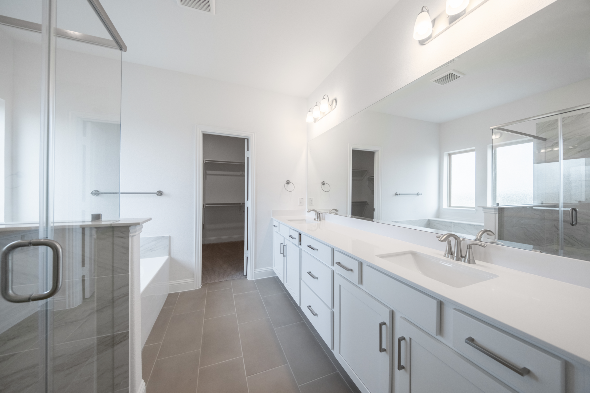 e19f6981-27a7-45f2-a762-d689d9f10b7a