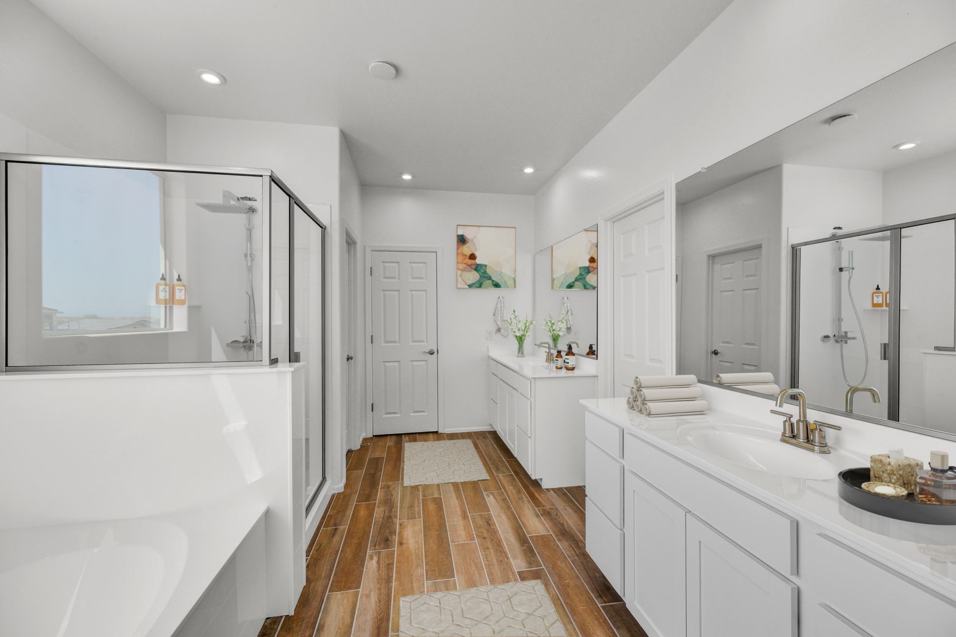 e21d4bcc-eb14-4926-a7f2-6169302843df