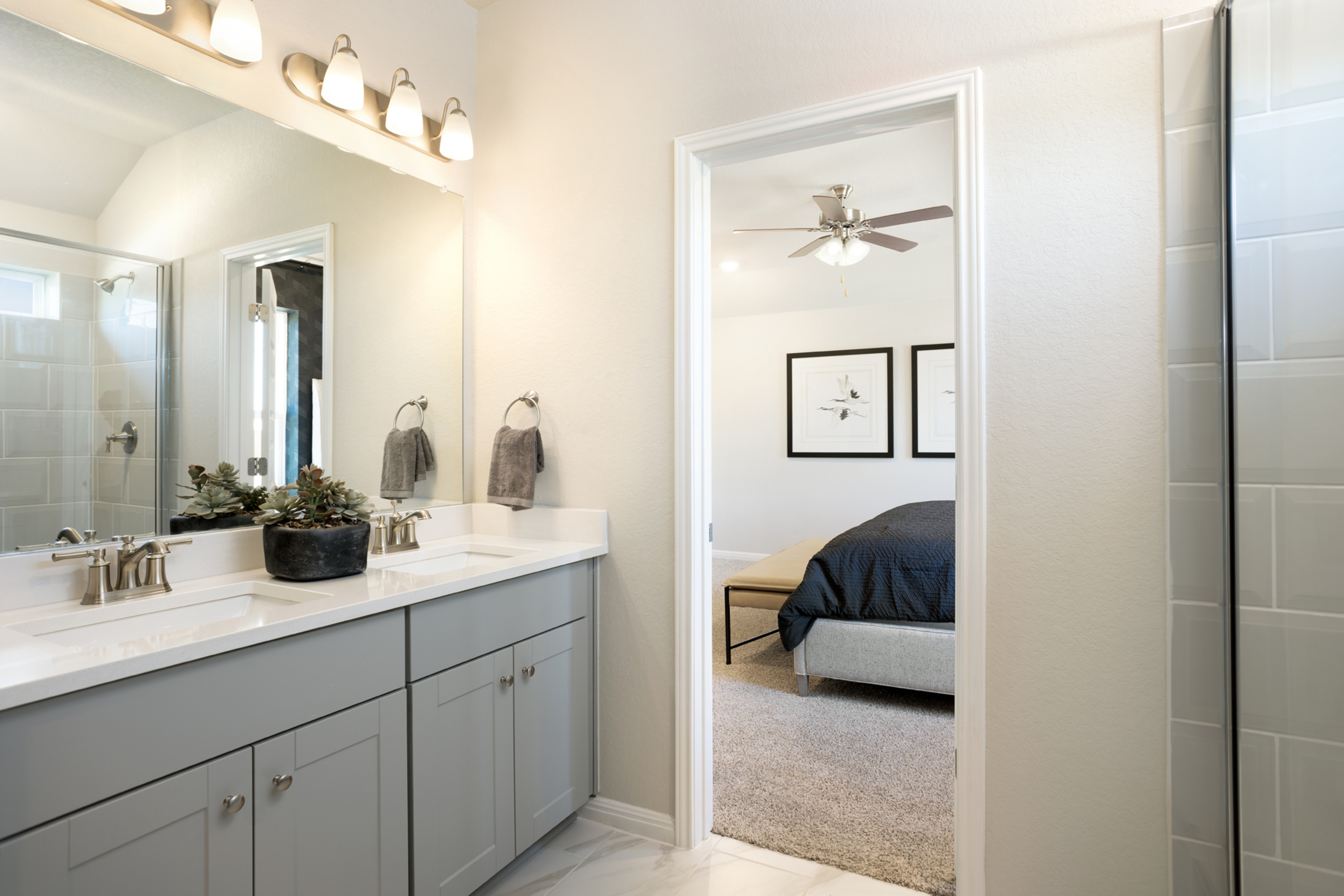 e701e7ec-b14f-4c6a-ba27-46ce1a127796