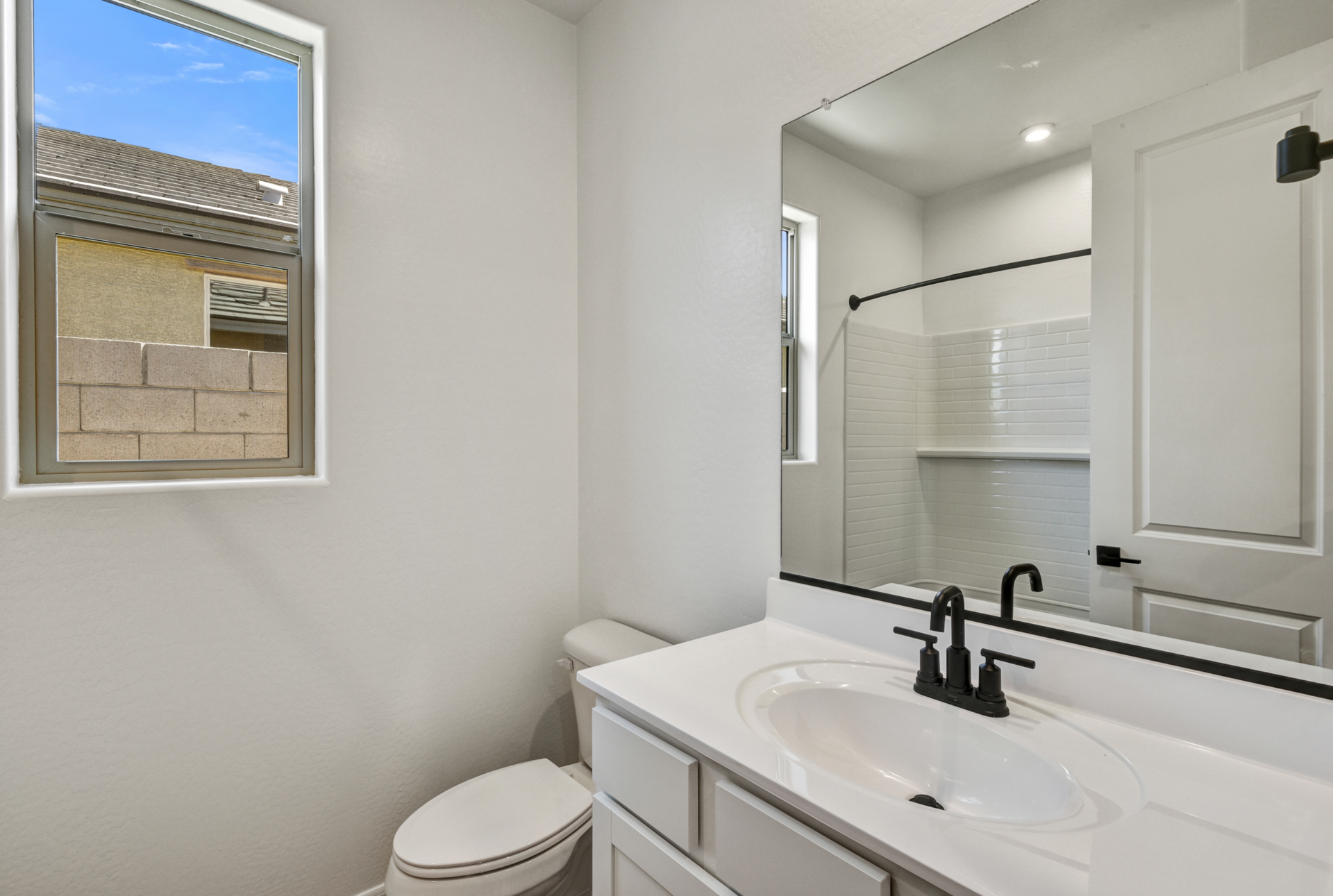 eca8d353-1c4d-463a-a6b6-fbf2d5c3ba61