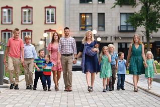Joe and Tiffany, with 11 of their 13 children, are pictured in Québec City during the 142nd Supreme Convention, during which they were honored as the Knights of Columbus International Family of the Year. (Photo by Tamino Petelinšek)