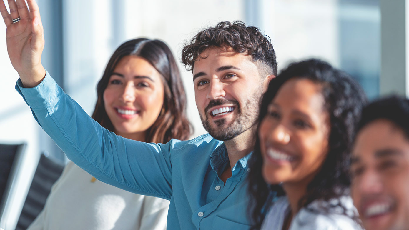 imagecard_comprehensive-training.jpg Group of people in a training session