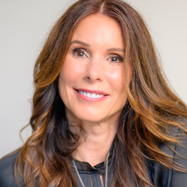 Victoria Valle, Loan Agent photo