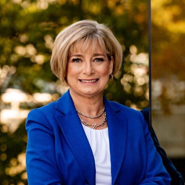 Joni Liston, Sales Manager photo