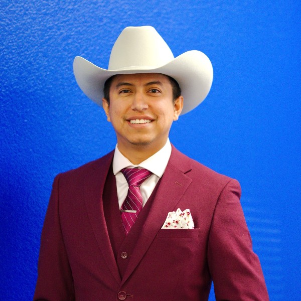 Adrian Amador, Sr. Loan Officer photo
