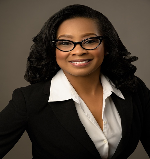 Nicole Mathews, Loan Agent photo