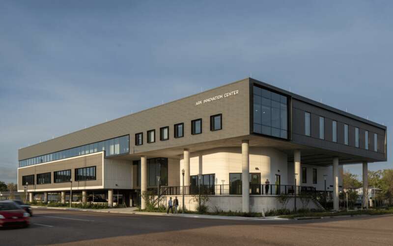 ARK Ellison Horus LLC is pleased to announce a collaboration with Moffitt Cancer Center focused on accelerating AI-driven solutions in oncology and life sciences as part of the proposal for the reimagined Historic Gas Plant District. Top Moffitt scientific talent — including the Moffitt Innovation & Entrepreneurship affiliated team with AccelerOnc entity ClearOnc — will move to SP-ARK Labs to create Speros by Moffitt at St. Pete, colocating with other entrepreneurs and startups to encourage cross collaboration among digital health and oncology innovators.