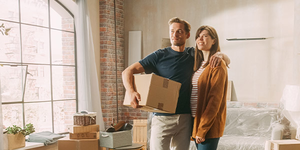 couple moving into their new home